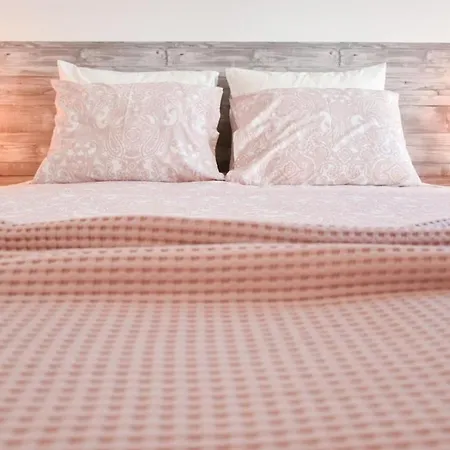 With Balcony - 9 Min-walk To Trindade Apartament Porto